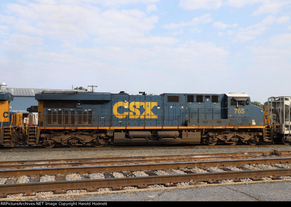 CSX 765